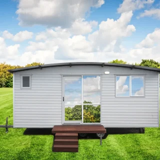 6.0m cabin with middle entrance deck steps